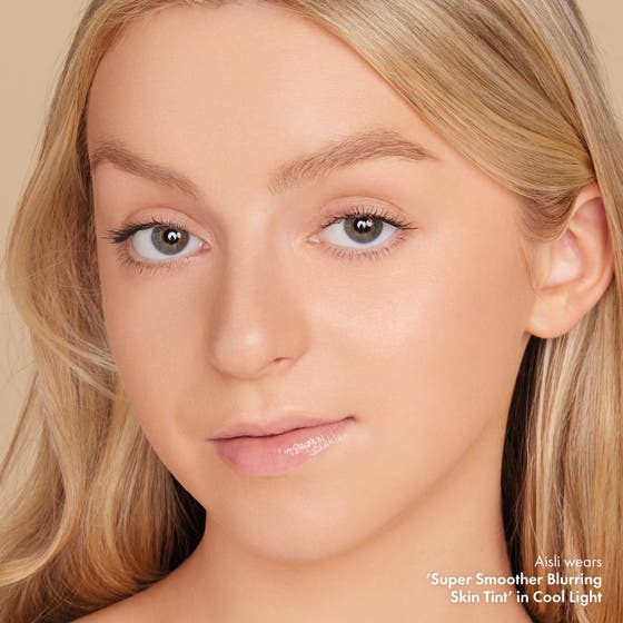 Smoother Blurring Skin Tint