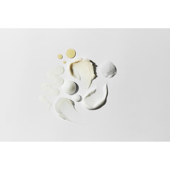 Strong Curls Moisture Milk Leave-In Conditioner