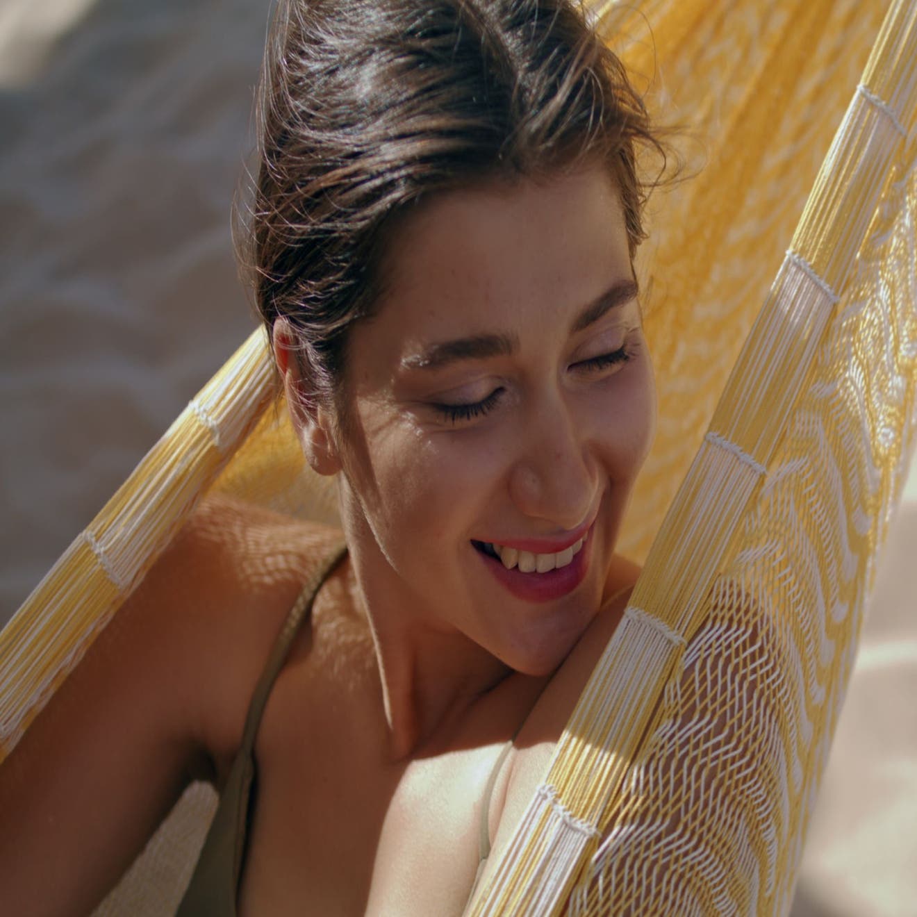 Så kan du ha solskydd över ditt smink