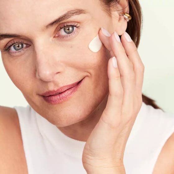 Nuxuriance Gold Night Balm