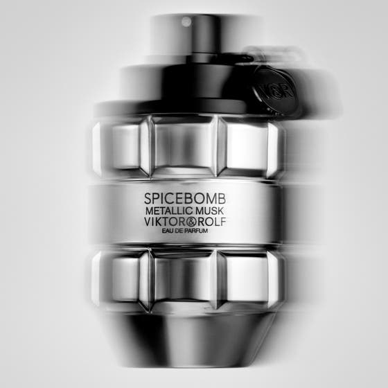 Spicebomb Metallic Musk