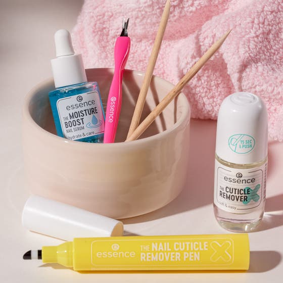 The Cuticle Remover