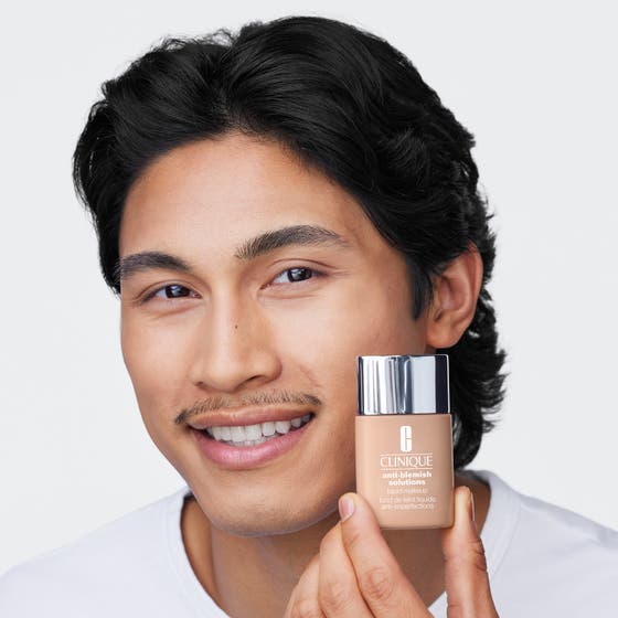 Anti-Blemish Solutions Liquid Makeup