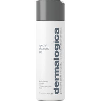 Dermalogica Special Cleansing Gel 250 ml hellävarainen puhdistusgeeli valkoisessa pullossa harmaalla korkilla.