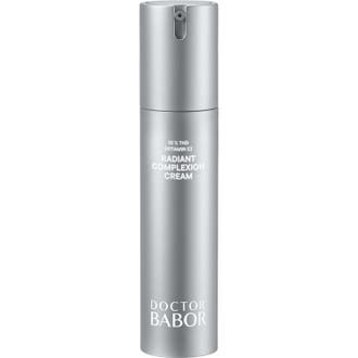 Doctor Babor Radiant Complexion Cream 50 ml heleyttävä C-vitamiinivoide tyylikkäässä hopeisessa pumppupullossa.