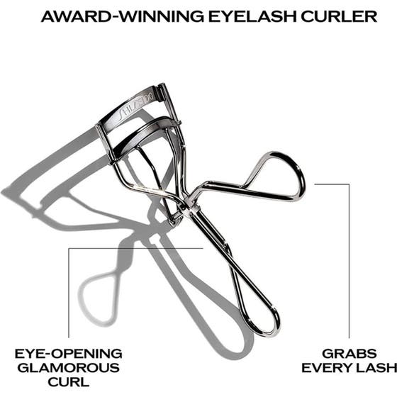 The Key To The Perfect Lashes