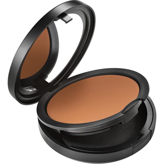 Studio Fix Powder Plus Foundation