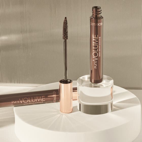 Pure Volume Magic Brown Mascara