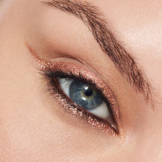 Dazzleshadow Liquid Eye Shadow