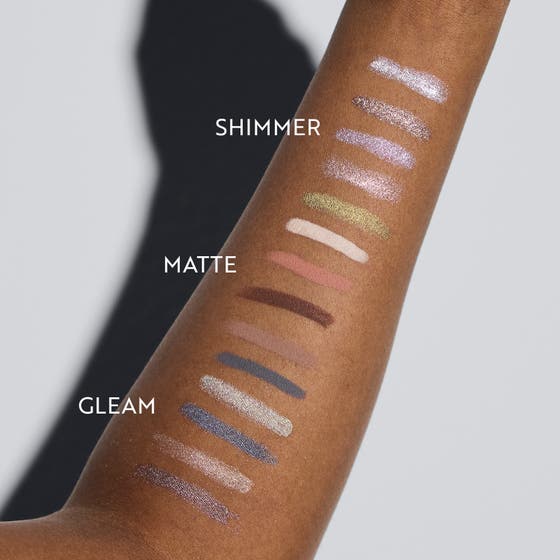 The Shimmer Eyeshadow Stick Longwear & Water-Resistant 