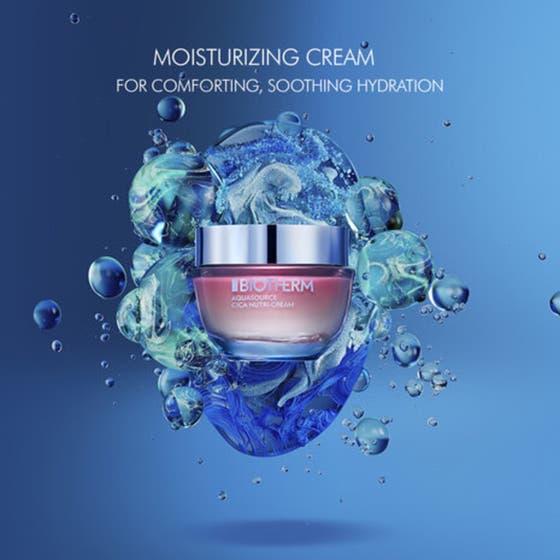 Biotherm Aquasource Cica Nutri 50 ml fuktighetsgivende dagkrem i rosa krukke omgitt av vannsprut og bobler