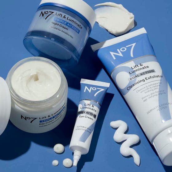 Lift & Luminate Cleansing Exfoliator