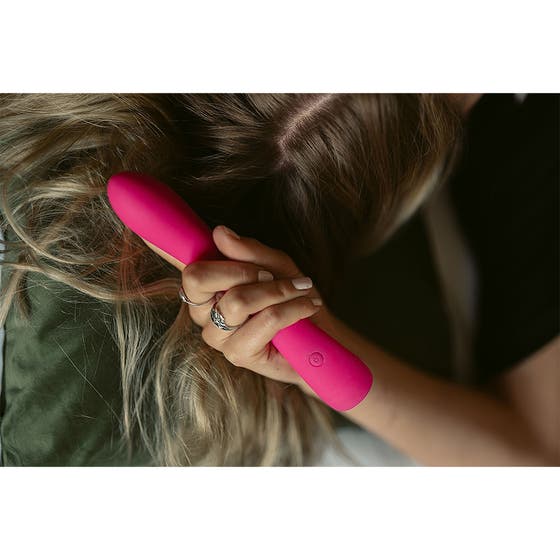 One-Hand Vibrating G-Spot Dildo