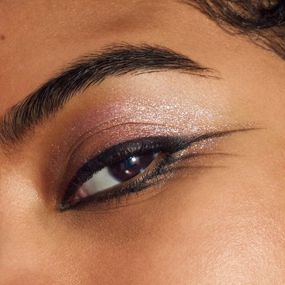 Dazzleshadow Liquid Eye Shadow