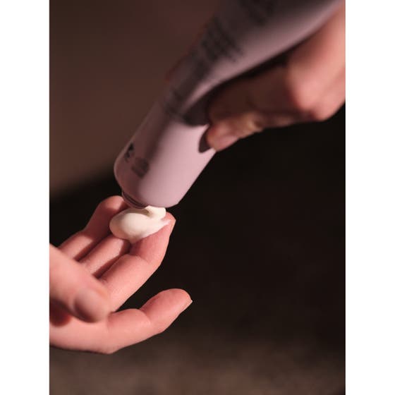 Acai Hydrating Cleansing Milk