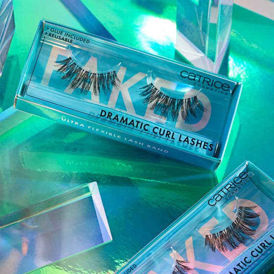 Faked Dramatic Curl Lashes