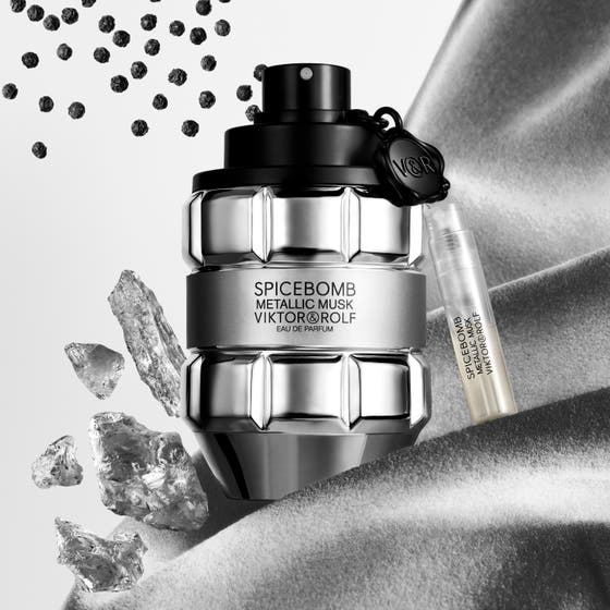 Spicebomb Metallic Musk