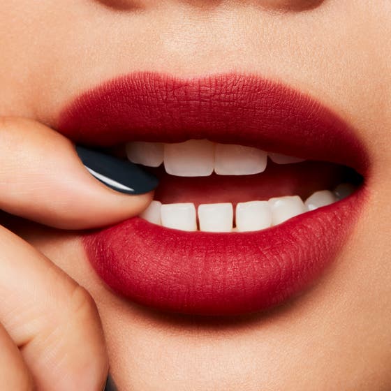 Powder Kiss Liquid Lipcolour