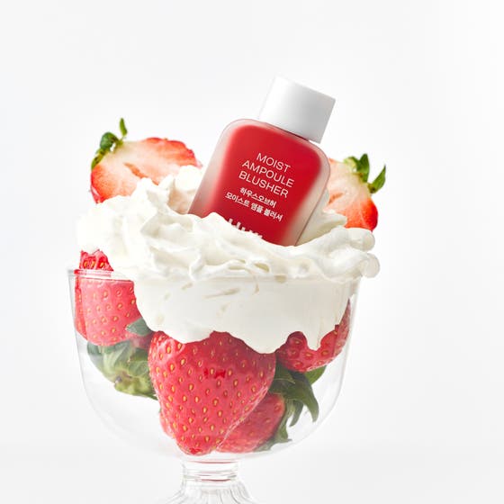 Moist Ampoule Blusher