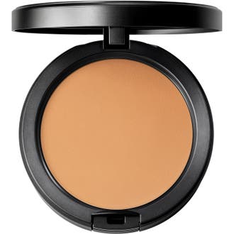 Studio Fix Powder Plus Foundation