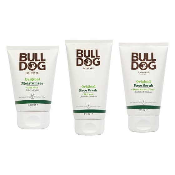 Bulldog Skincare Original kit 375 ml ansiktsvård i vita tuber som rengör och återfuktar huden med aloe vera.
