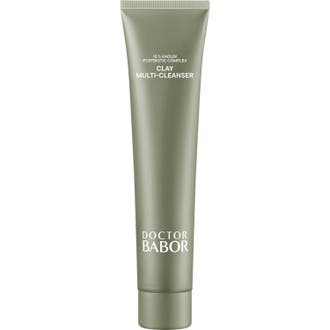 Doctor Babor Cleanformance Clay Multi-Cleanser dyprensende ansiktsrens i en grønn tube med hvit kork