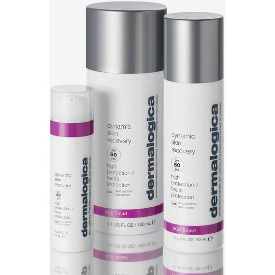 Exfoliates & Combats Skin Aging Set