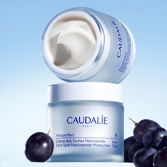 Caudalie Vinoperfect Instant Brightening Moisturizer 50 ml kirkastava päivävoide ja tulokset pigmenttiläiskiin