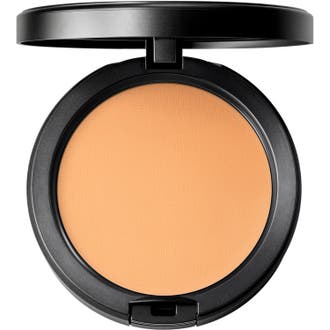 Studio Fix Powder Plus Foundation