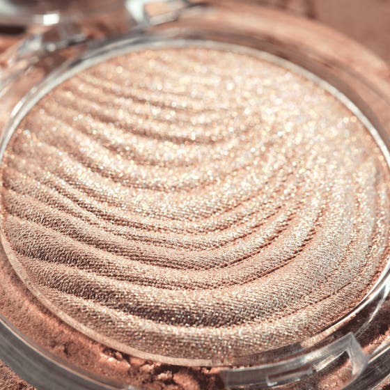 Aura Glam Bouncy Highlighter