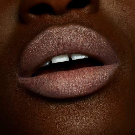 Powder Kiss Liquid Lipcolour