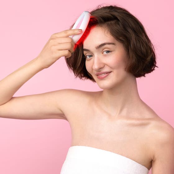 FLIP™ Play Red Light Hairbrush