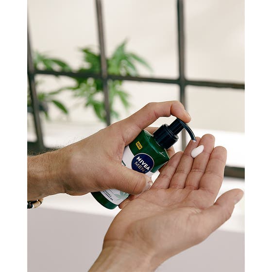 Sensitive Pro Facial Balm