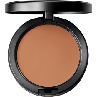 Studio Fix Powder Plus Foundation