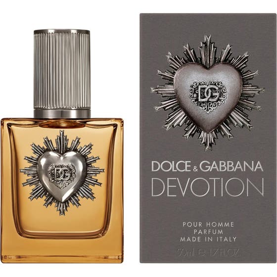 Dolce & Gabbana Devotion Pour Homme Parfum 50 ml herreparfyme i glassflaske ved siden av grå eske med sølvhjerte