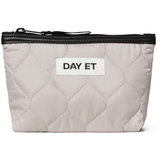 Day Gweneth RE-Q Dash Mini