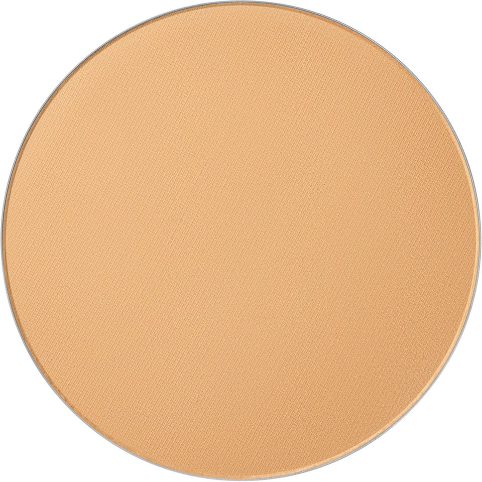 Studio Fix Powder Plus Foundation NW18 Refill 12 g