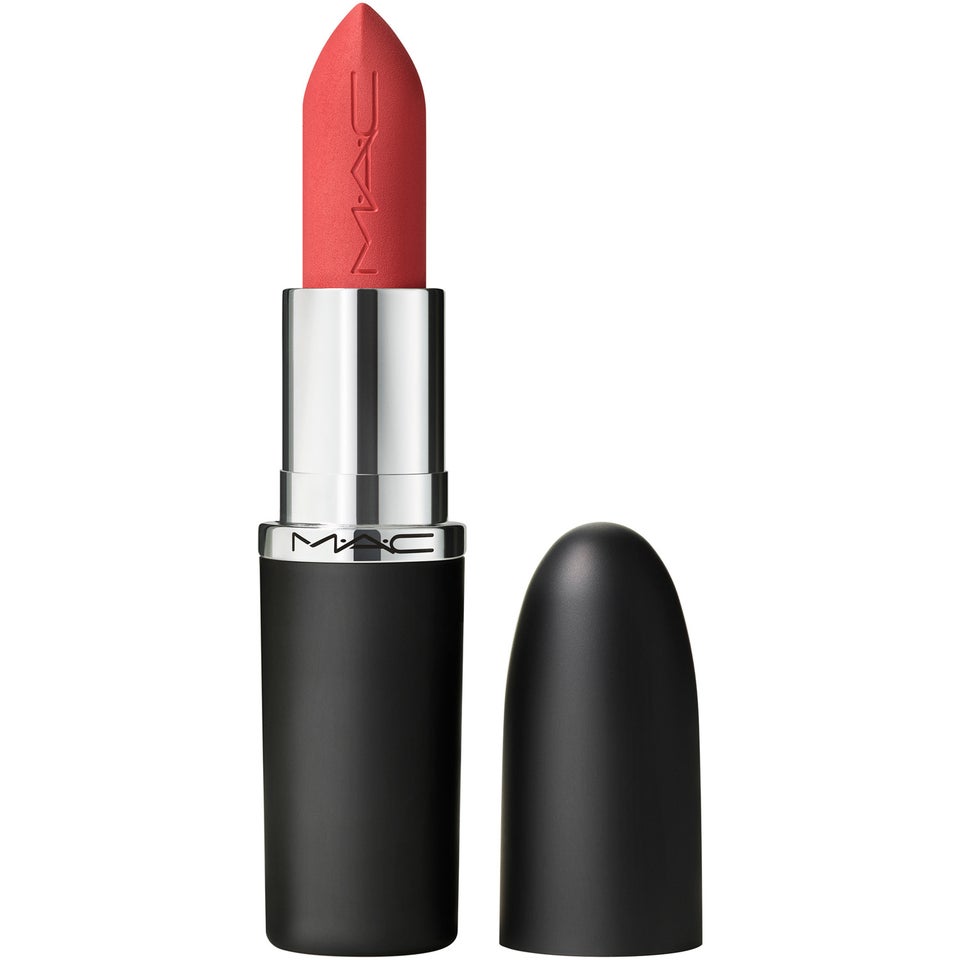 Macximal Silky Matte Lipstick Hot Girl Pink 3 g