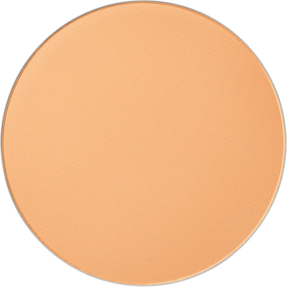 Studio Fix Powder Plus Foundation NW18 Refill 12 g