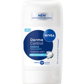 Nivea Derma Control Defend 50 ml deostick ger skydd i en vit förpackning med blå detaljer.