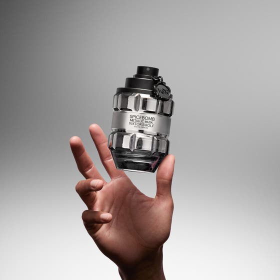 Spicebomb Metallic Musk
