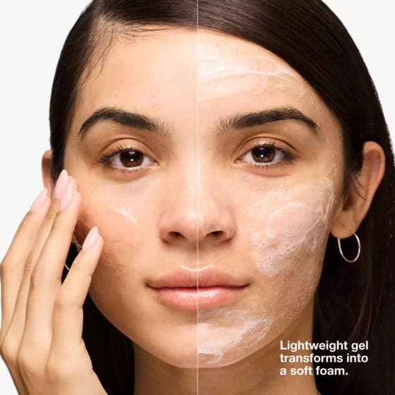 Moisture Surge Exfoliating Glow Cleanser