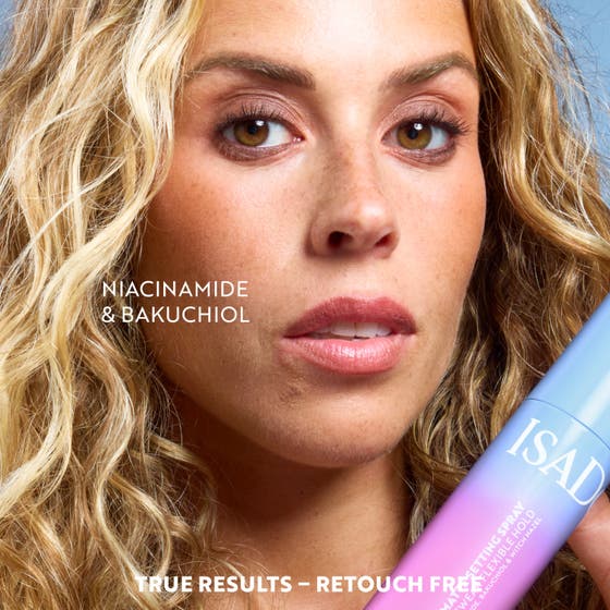 The Matte Setting Spray