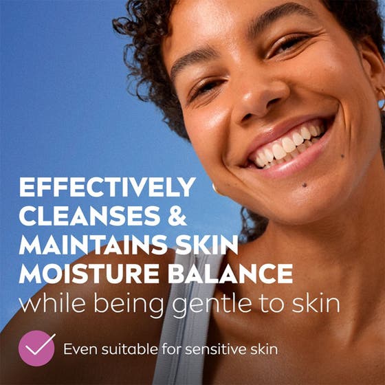 NIVEA 3in1 Caring Cleansing Wipes 25 stk renseservietter til tør hud med lyserøde blomster og miljøikoner.