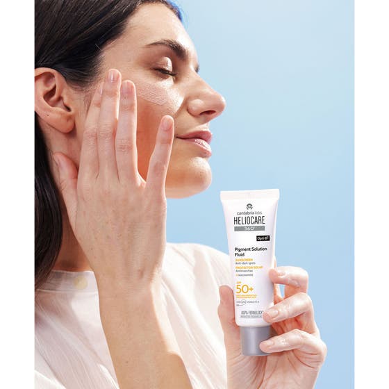 Pigment Solution Fluid SPF 50+