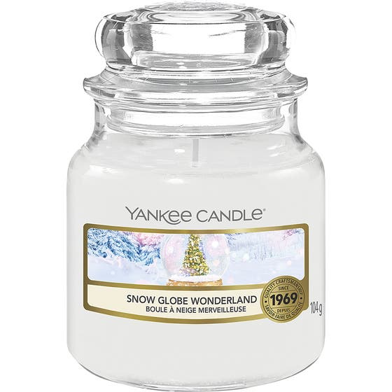 Classic Snow Globe Wonderland