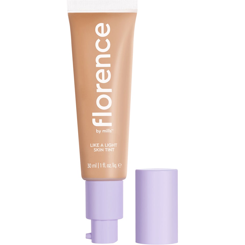 Like A Light Skin Tint T150 Tan With Warm And Neutral Undertones