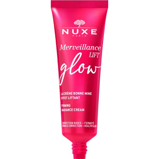 Nuxe Merveillance Lift Glow 50 ml heleyttävä päivävoide pinkissä tuubissa muiden sarjan tuotteiden joukossa.