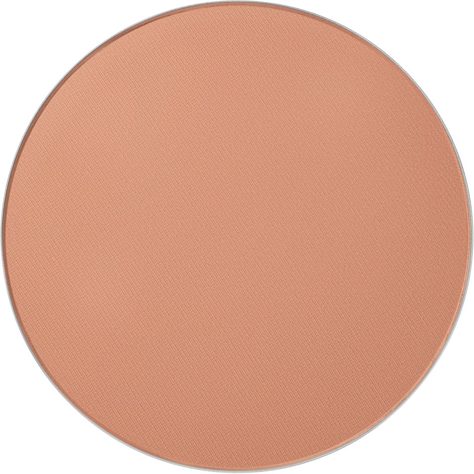 Studio Fix Powder Plus Foundation NW18 Refill 12 g