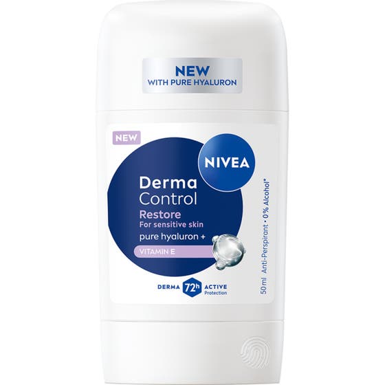 Nivea Derma Control Restore 50 ml antiperspirant med hyaluron ger skydd för känslig hud i vit hylsa med blå grafik